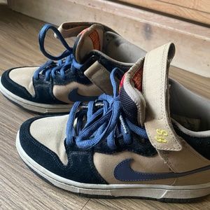 Nike SB ‘Workwear’ dunks mens 6/Womens 8